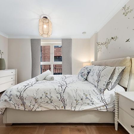 Tranquil 2 Bedroom Apartment Close To St. Paul'S Cathedral Londra Exterior foto
