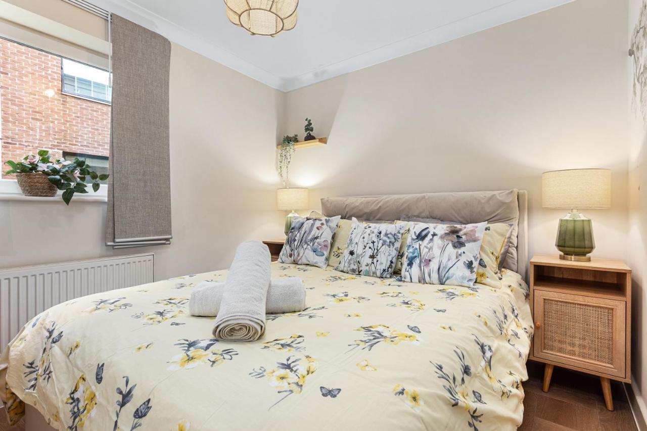 Tranquil 2 Bedroom Apartment Close To St. Paul'S Cathedral Londra Exterior foto