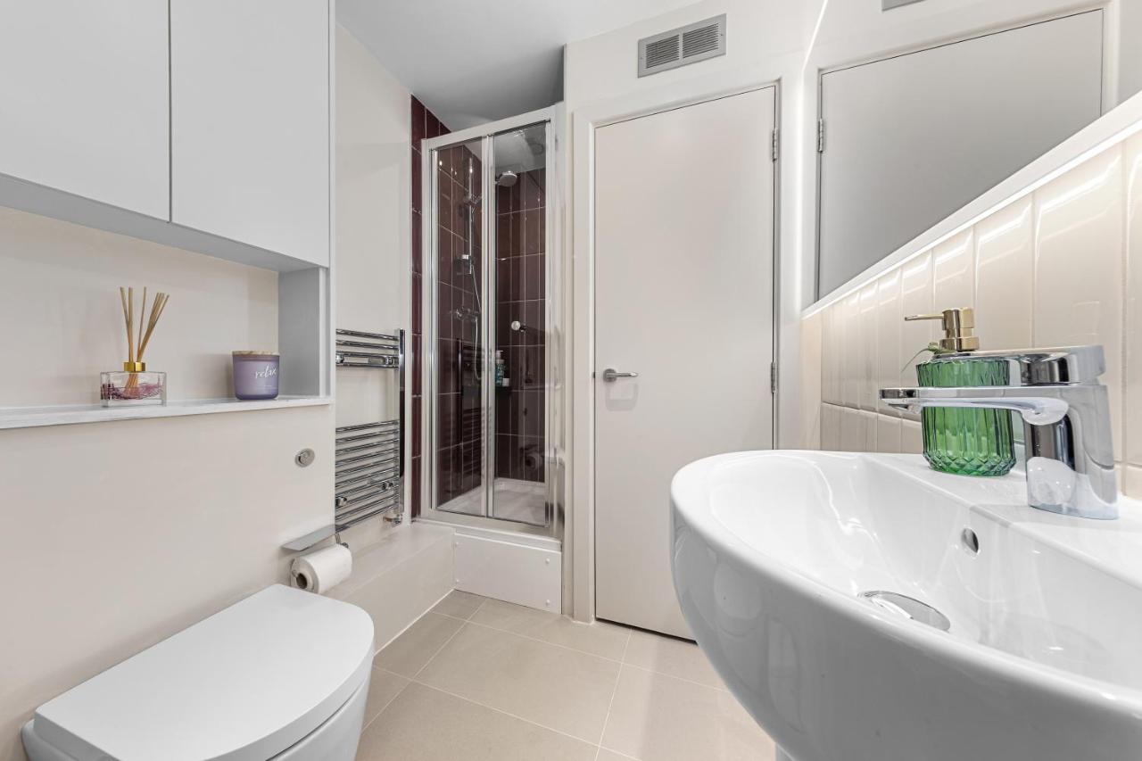 Tranquil 2 Bedroom Apartment Close To St. Paul'S Cathedral Londra Exterior foto